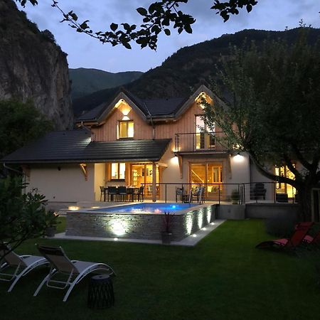 Chalet Barbara With Swimming Pool In The Heart Of Oisans Le Bourg-dʼOisans Exterior foto