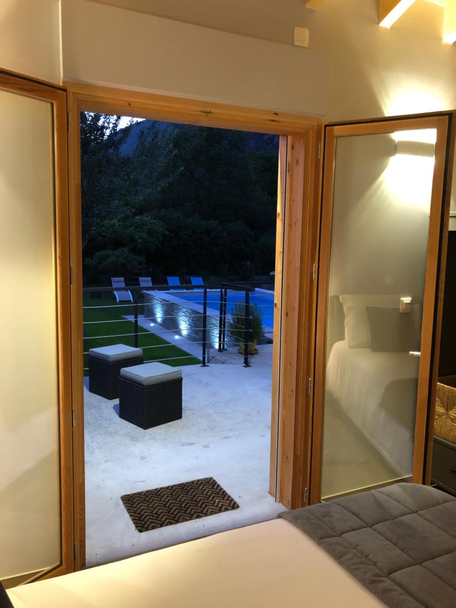 Chalet Barbara With Swimming Pool In The Heart Of Oisans Le Bourg-dʼOisans Exterior foto