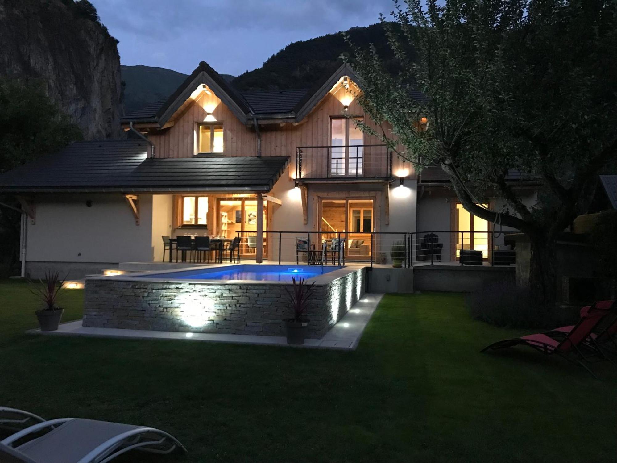 Chalet Barbara With Swimming Pool In The Heart Of Oisans Le Bourg-dʼOisans Exterior foto